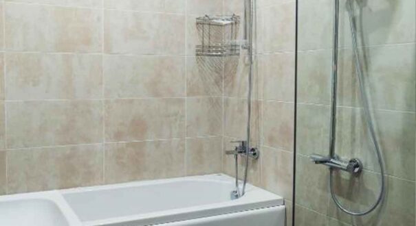 هتل اسکای این (Sky Inn Hotel) باتومی