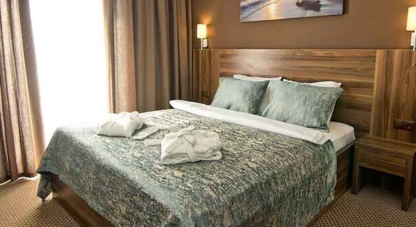 هتل اسکای این (Sky Inn Hotel) باتومی