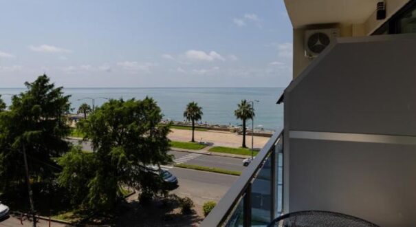 هتل آکوا (Aqua Batumi Hotel & Apartments) باتومی