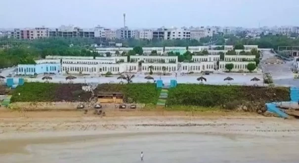 هتل ایران زمین قشم