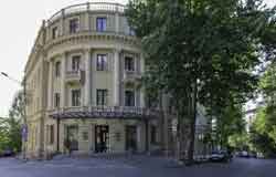 هتل پاین آستوریا (Pine Astoria Tbilisi) تفلیس