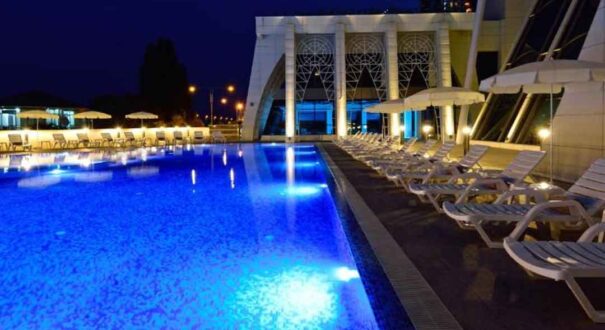 هتل گرند گلوریا (GRAND GLORIA HOTEL) باتومی