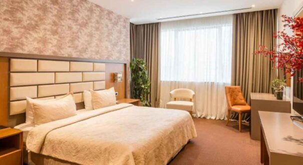 هتل گرند گلوریا (GRAND GLORIA HOTEL) باتومی