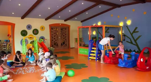 هتل لیماک لیمرا آنتالیا - تیکس چارتر