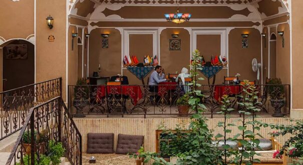 سرای کهن یزد