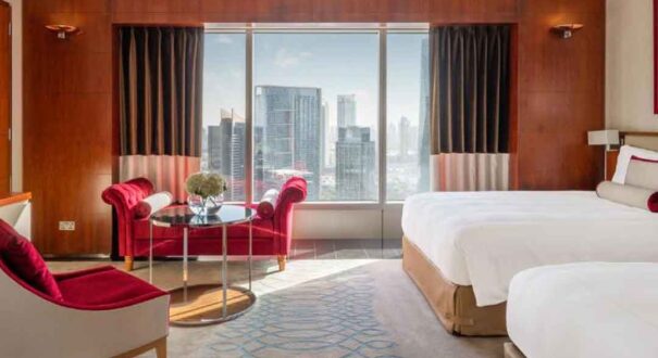 هتل جمیرا امارات تاورز (Jumeirah Emirates Towers Dubai) دبی