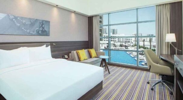 هتل همپتون بای هیلتون ایرپورت (Hampton by Hilton Dubai Airport) دبی