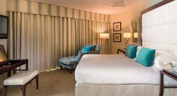 هتل (Mövenpick Dubai Grand Al Bustan) دبی