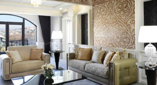 هتل آمباسادوری (Ambassadori Tbilisi Hotel) تفلیس