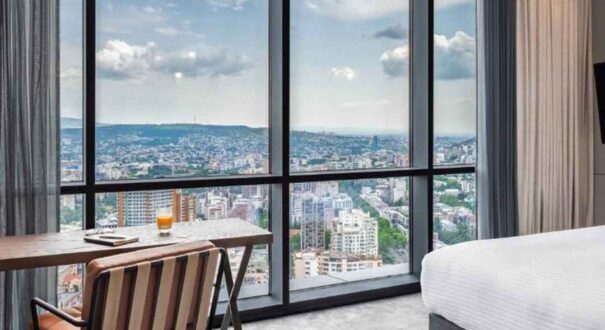 هتل پولمن آکسیز تاورز (Pullman Axis Towers) تفلیس
