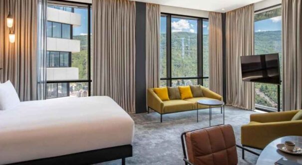 هتل پولمن آکسیز تاورز (Pullman Axis Towers) تفلیس