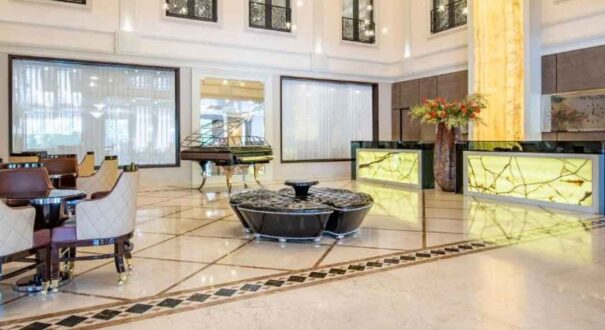 هتل آمباسادوری (Ambassadori Tbilisi Hotel) تفلیس