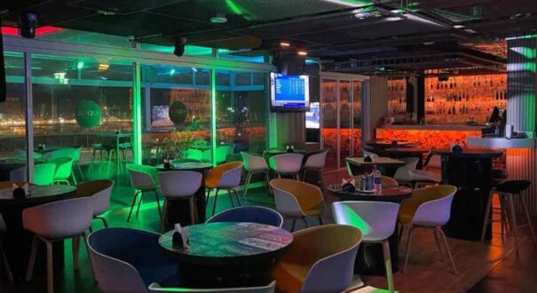 هتل هیوز بوتیک (Hues Boutique Hotel) دبی