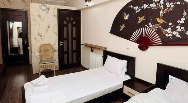 هتل آیساکا (Hotel Isaka) تفلیس