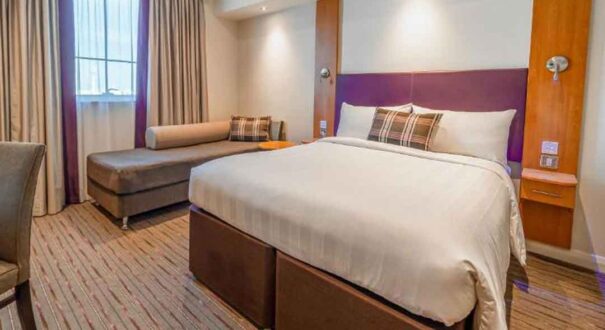 هتل پریمیر این سیلیکون اوسیس (Premier Inn Dubai Silicon Oasis) دبی