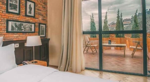 هتل کیسی بوتیک (Kisi Boutique Hotel) تفلیس