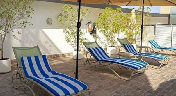 هتل ورسای (Versailles by Vieras Hotel) دبی