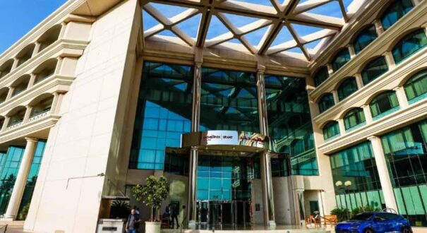 هتل (Mövenpick Dubai Grand Al Bustan) دبی