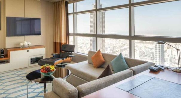 هتل جمیرا امارات تاورز (Jumeirah Emirates Towers Dubai) دبی
