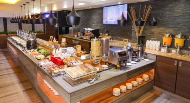 هتل امگا (Omega Hotel Dubai) دبی
