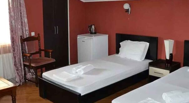 هتل آیساکا (Hotel Isaka) تفلیس