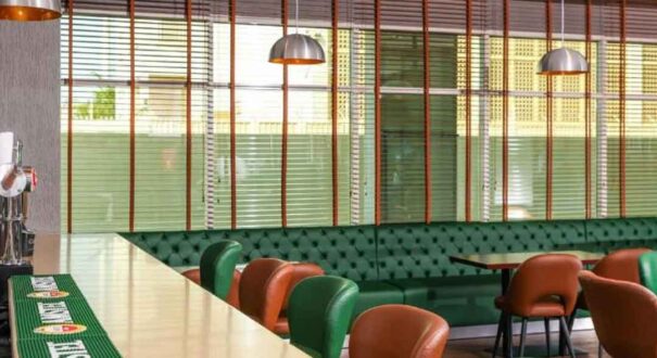 هتل (Holiday Inn Express Dubai - Jumeirah) دبی
