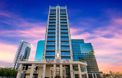 هتل اج کریک ساید (Edge Creekside) دبی