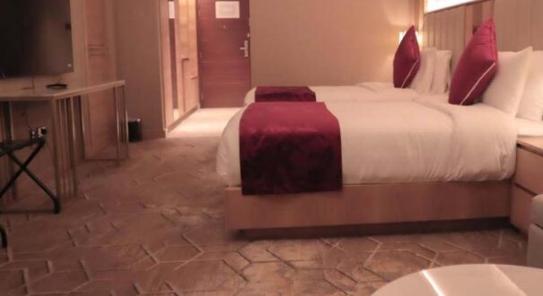 La Zona Continental Hotel