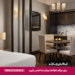 سوئیت لوکس هتل بارسلو استانبول با طراحی مدرن، تخت دبل بزرگ و چشم‌انداز شهری.​