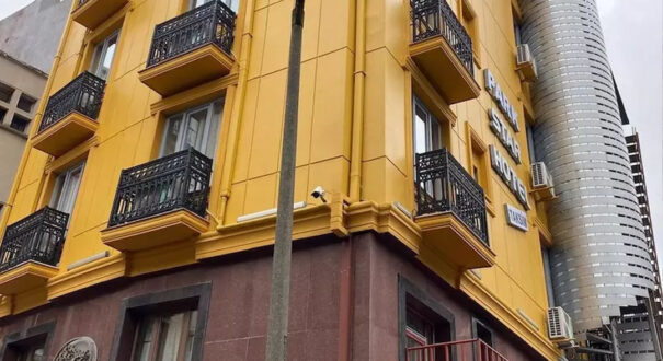 هتل پارک استار تکسیم استانبول - تیکس چارتر