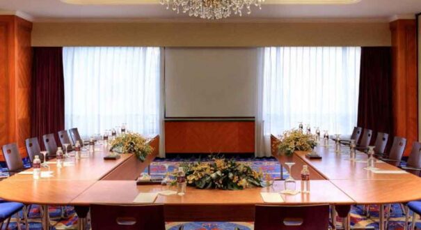 هتل (Hongqiao Jin Jiang Hotel Shanghai) شانگهای