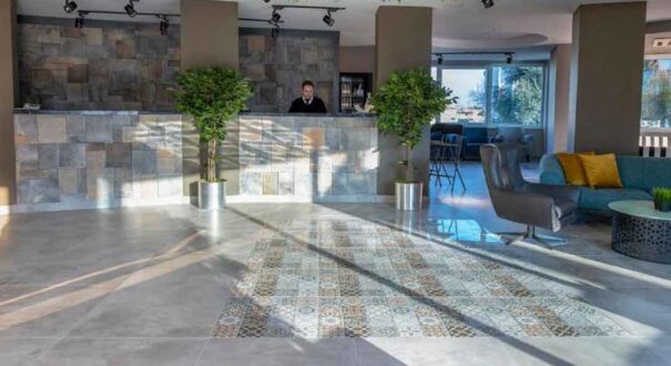 هتل توریست (Tourist Hotel) آنتالیا