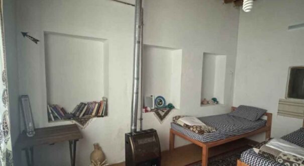 اقامتگاه بومگردی خانه جواهری میاندشت خوانسار - تیکس چارتر