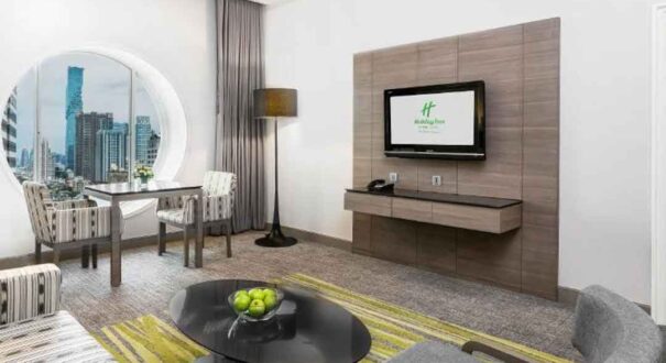 هتل هالیدی این سیلوم (Holiday Inn Bangkok Silom) بانکوک