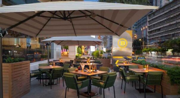 هتل برکلی پراتیونام (The Berkeley Hotel Pratunam) بانکوک
