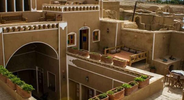 اقامتگاه سنتی انار اردکان-تیکس چارتر