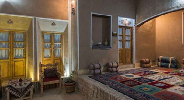اقامتگاه سنتی انار اردکان-تیکس چارتر