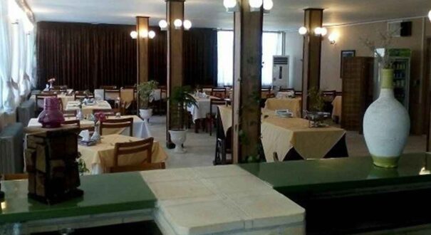 هتل مهمانسرای جهانگردی اردکان-تیکس چارتر
