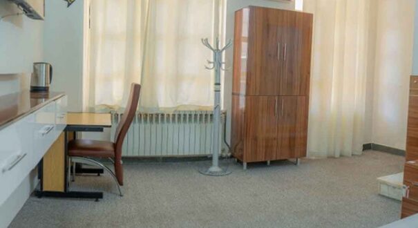 هتل کاریز اردکان - تیکس چارتر